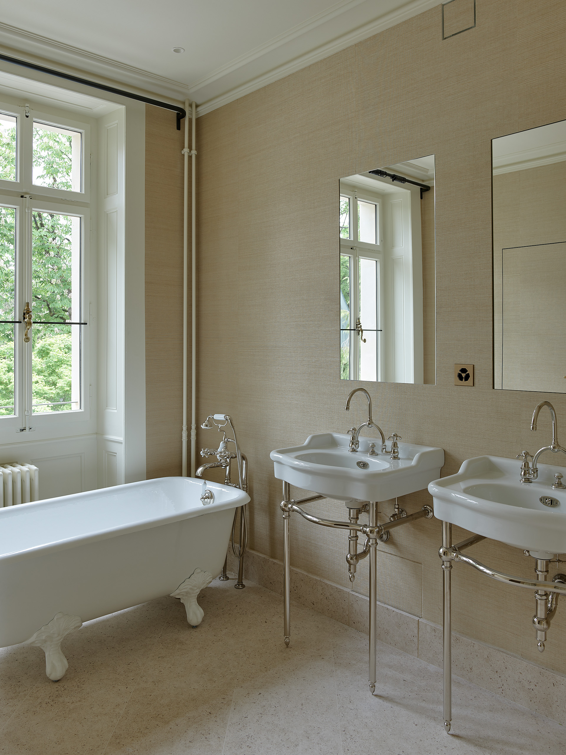 Ahp0069 AIQ4 009108 J2560